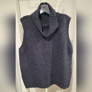 Community Sleeveless Knit Sweater Size L
